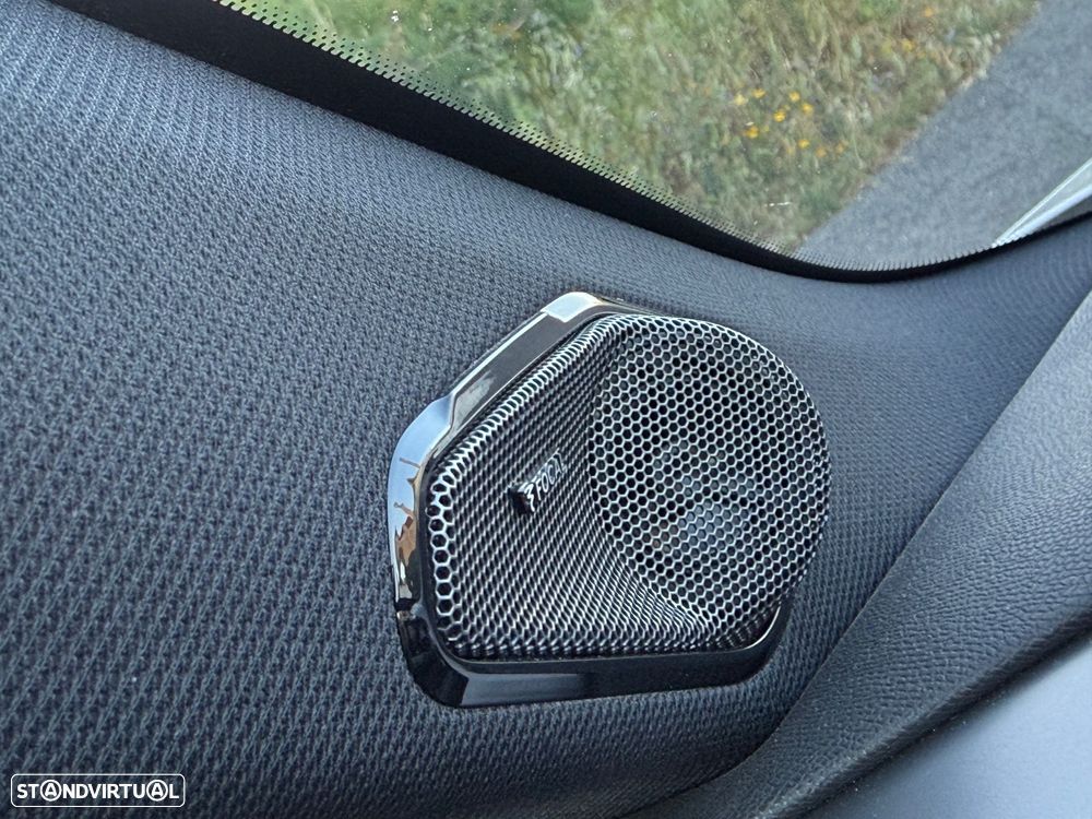 Peugeot 308 225 e-EAT8 GT - 20