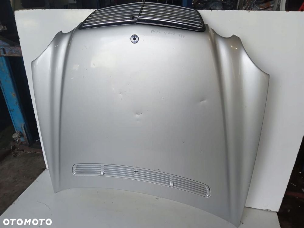 MASKA GRILL MERCEDES E-KLASA W211 02-09 744 - 2