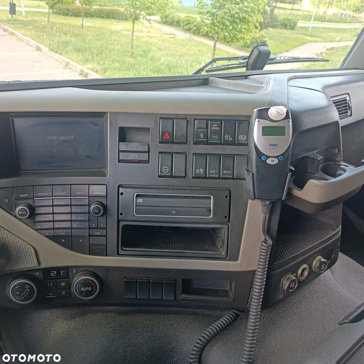 Volvo FM 330 - 9