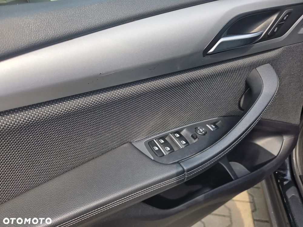 BMW X3 sDrive18d - 11