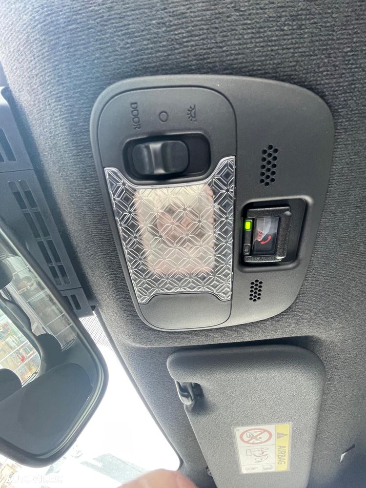 Toyota Aygo X 1.5l HEV 116CP Active - 15