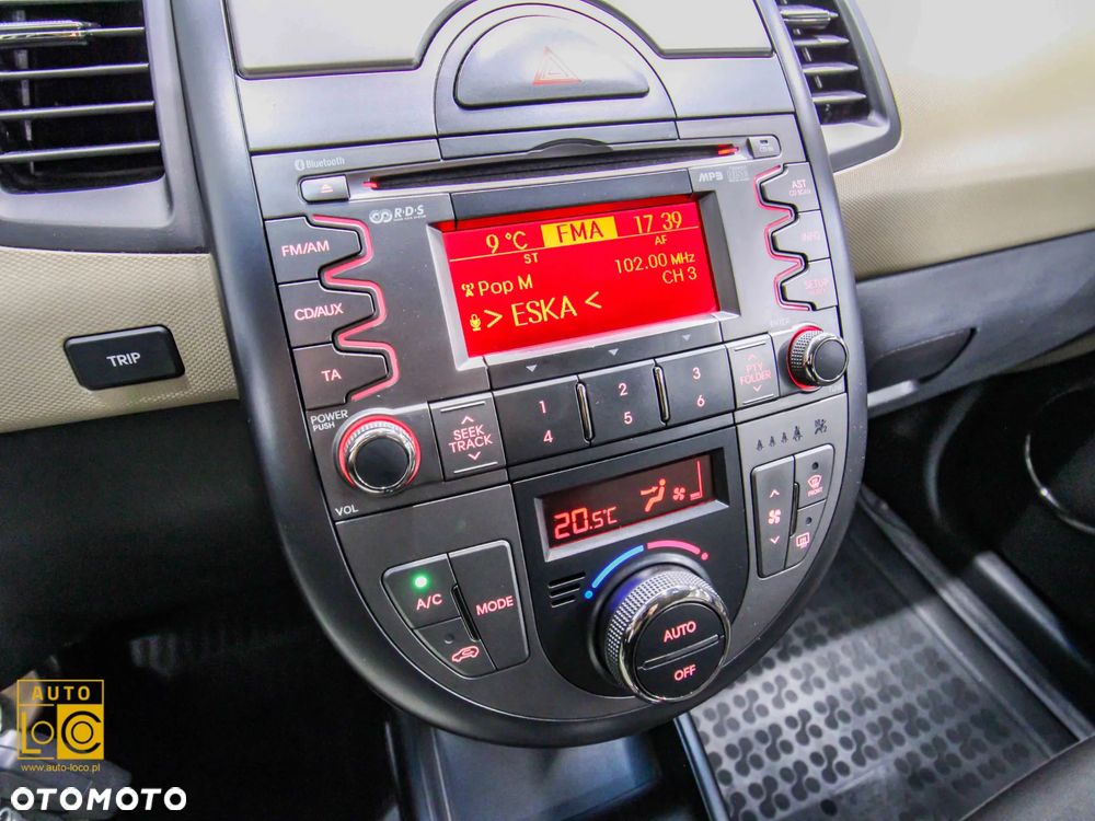 Kia Soul 1.6 CRDi L - 18