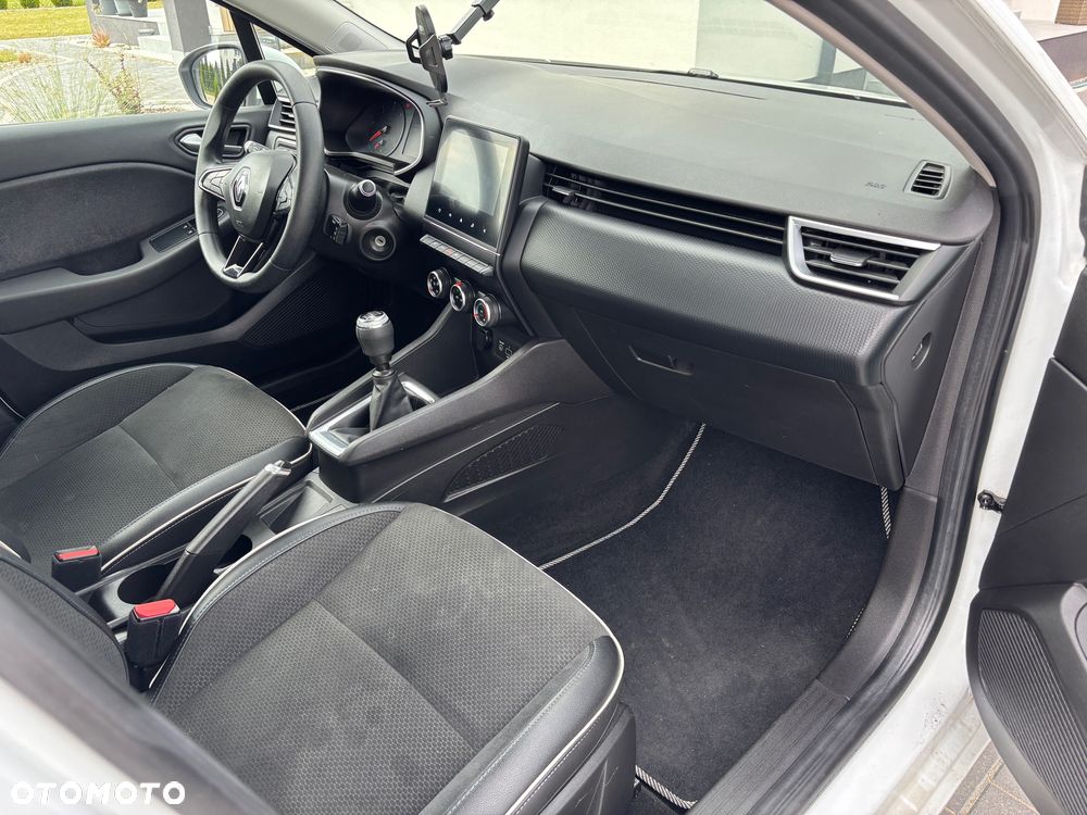 Renault Clio - 13