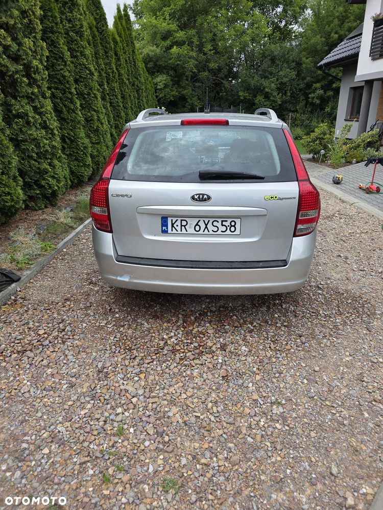 Kia Ceed - 2