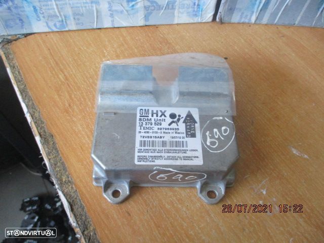 Modulo Airbag 13379529 OPEL CORSA D 2012 - 1