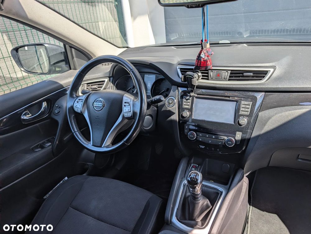 Nissan Qashqai - 12