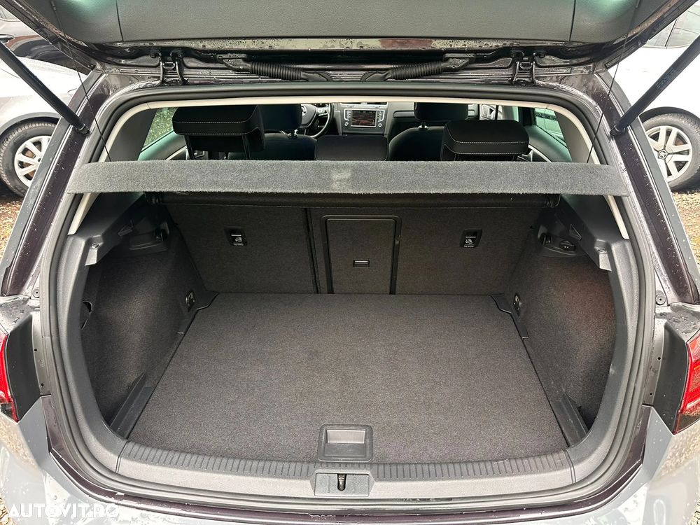 Volkswagen Golf 1.2 TSI BlueMotion Technology Trendline - 12