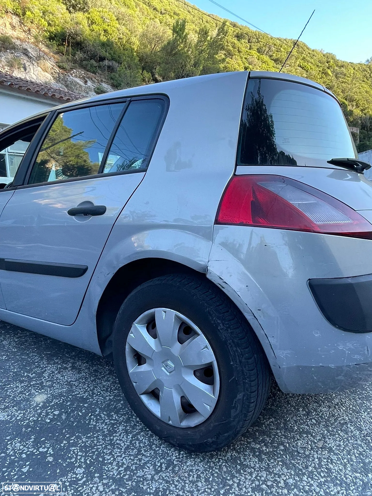 Renault Mégane 1.5 dCi Dynamique - 6