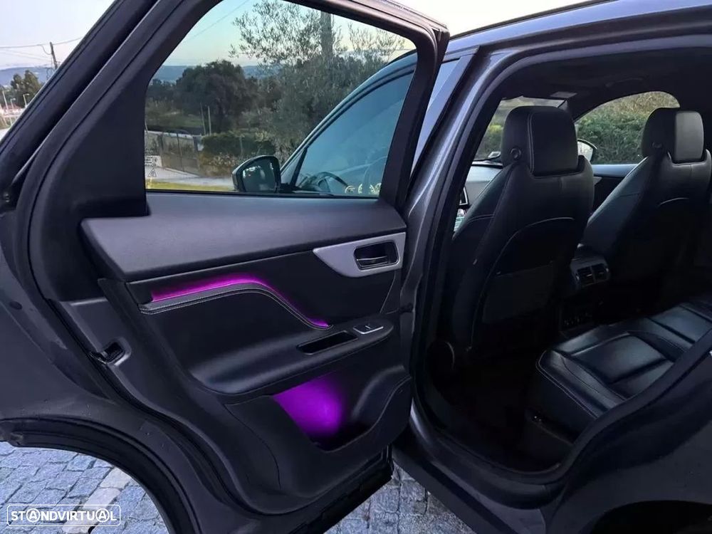 Jaguar F-Pace 3.0 TDV6 R-Sport AWD Aut. - 28