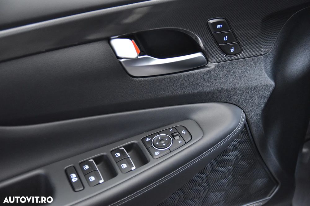 Hyundai Santa Fe - 15