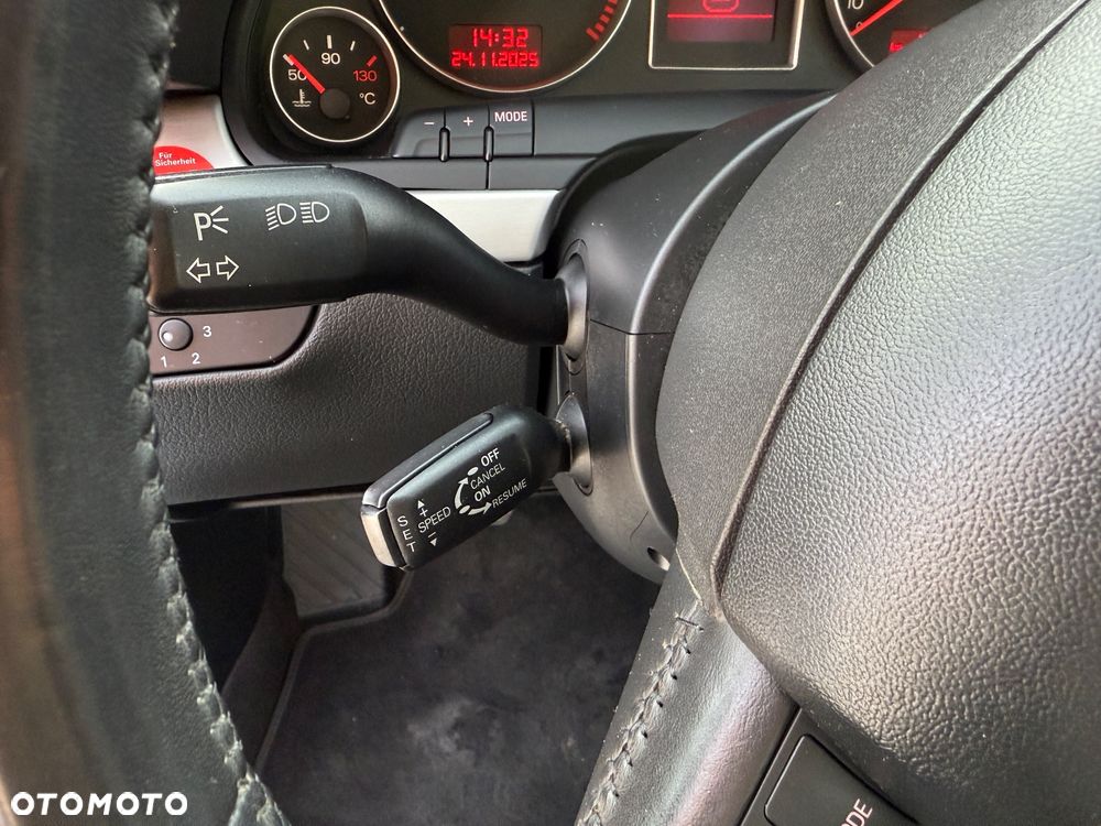 Audi A4 Avant 2.0 TDI DPF - 12