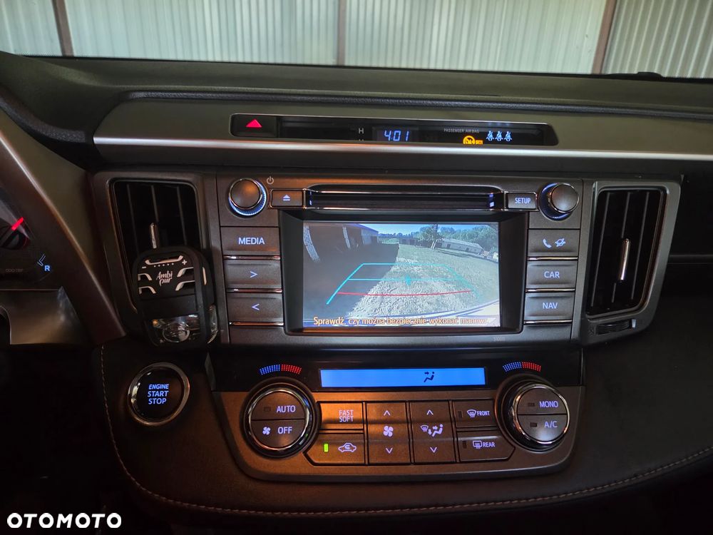 Toyota RAV4 2.0 Premium - 6