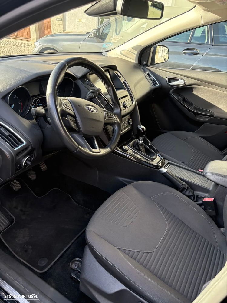 Ford Focus SW 1.5 TDCi Titanium - 13