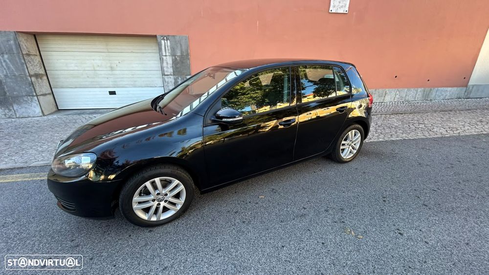 VW Golf 1.6 TDI Confortline - 2