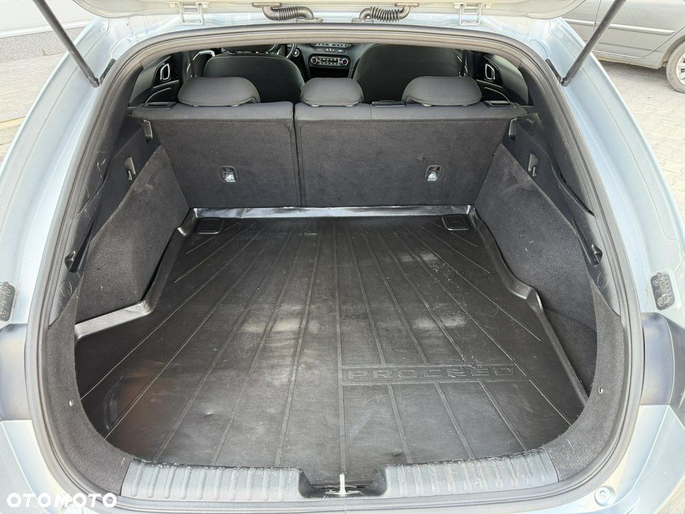 Kia ProCeed 1.6 CRDi DCT7 SCR GT LINE - 40