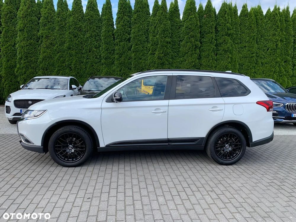 Mitsubishi Outlander 2.0 2WD CVT Diamant Edition+ - 4
