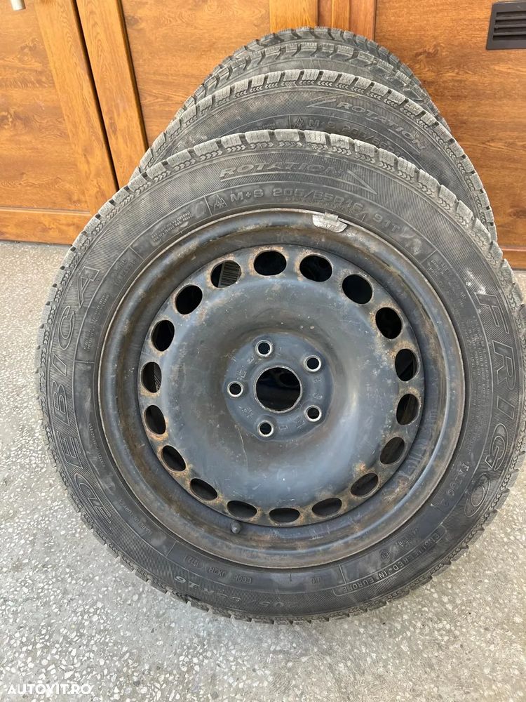 Volkswagen Passat 2.0 TDI BlueMotion Technology DPF Comfortline - 15