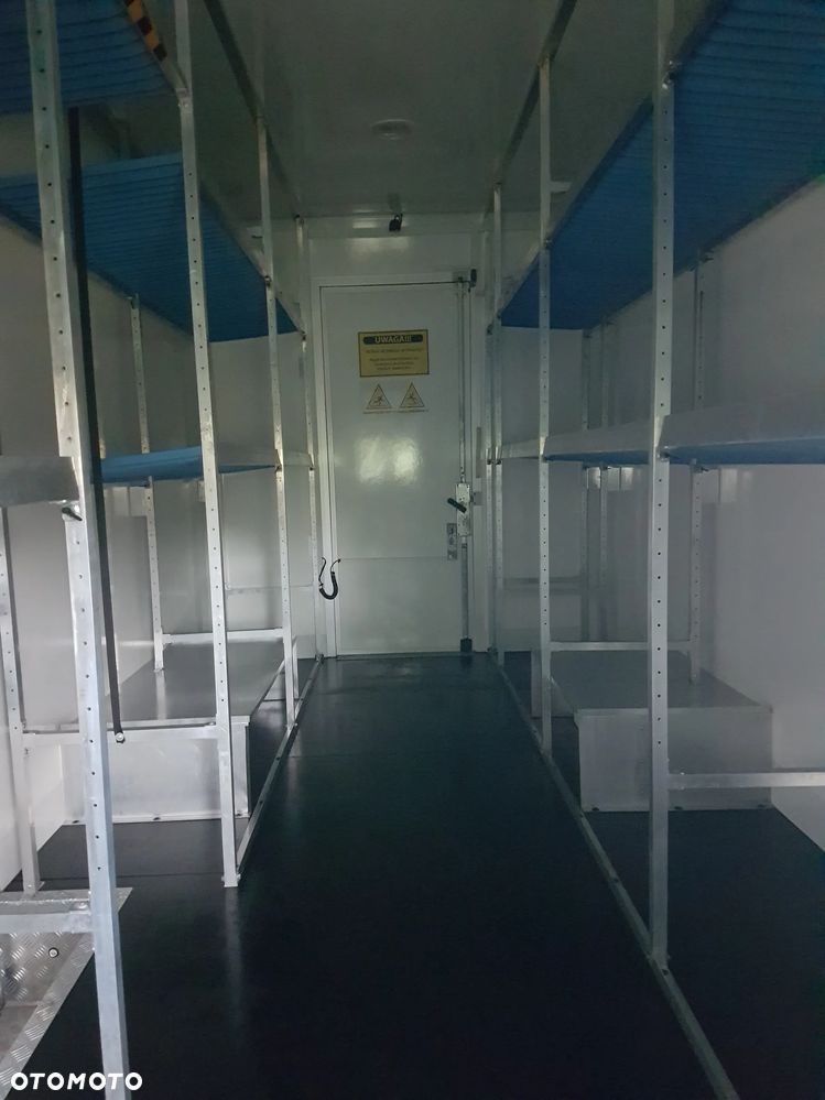 Iveco DAILY KONTENER NISKOPODŁOGOWY 4,43x2,23x2,42 SKLEP FOODTRUCK BAR KLIMA KONIOWÓZ KAMPER - 35