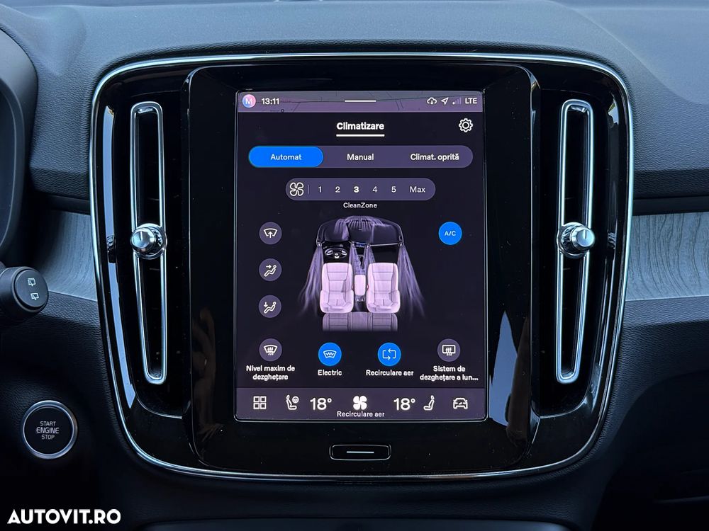 Volvo XC 40 B3 B DKG Plus Bright - 26