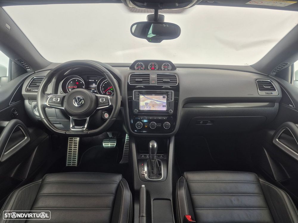 VW Scirocco 2.0 TDI Sport DSG - 9