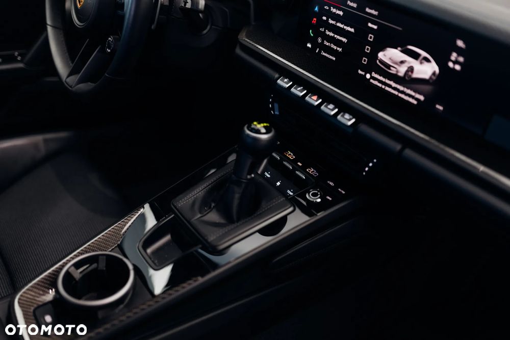 Porsche 911 GT3 Touring PDK - 19