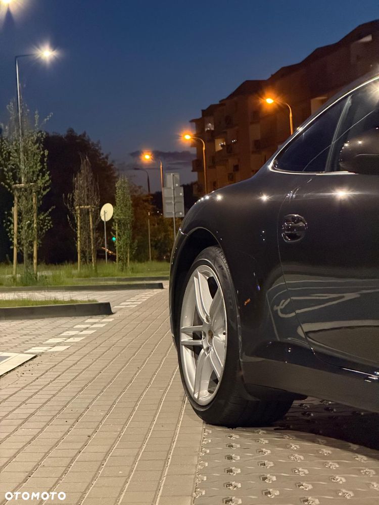 Porsche 911 Carrera PDK - 13