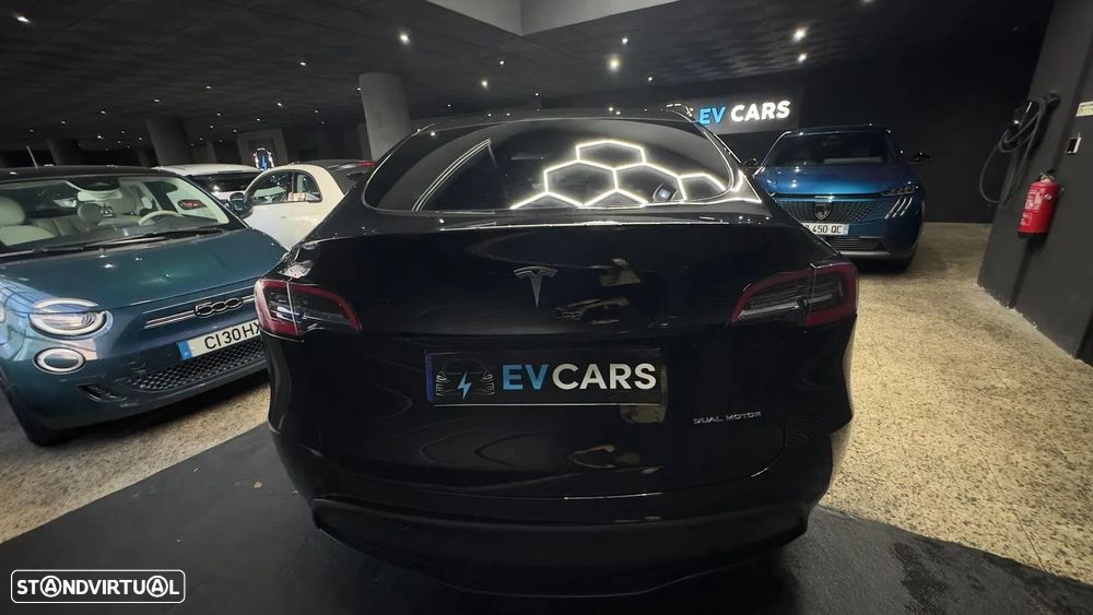 Tesla Model Y Long Range Tração Integral - 9