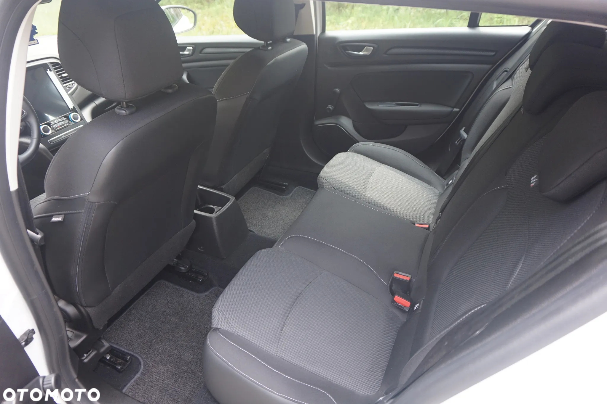 Renault Megane 1.3 TCe FAP Life - 8