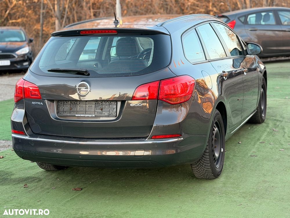 Opel Astra - 4