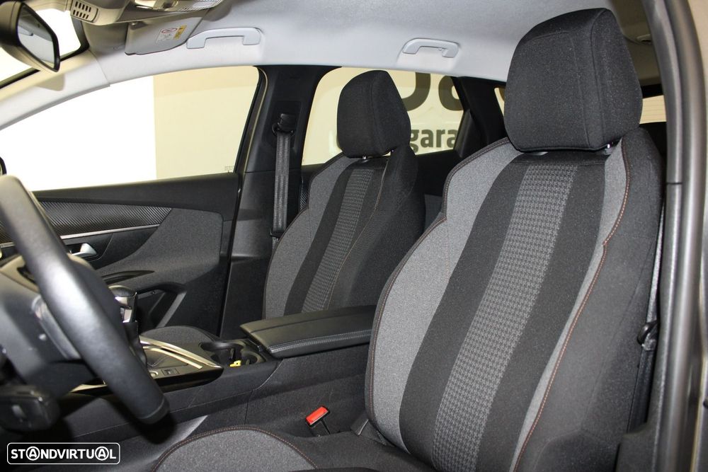 Peugeot 3008 1.5 BlueHDi Active - 27