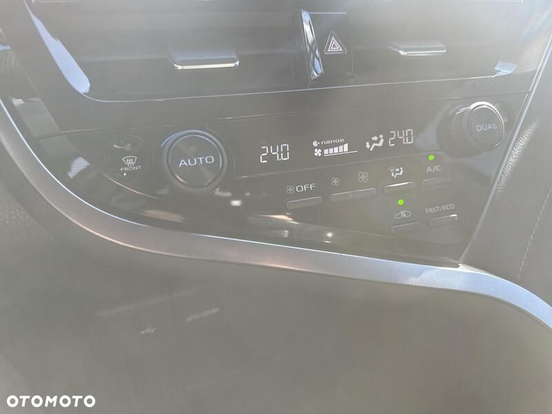Toyota Camry 2.5 Hybrid Comfort CVT - 16