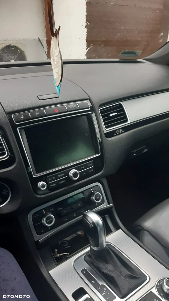 Volkswagen Touareg 3.0 V6 TDI BMT - 6