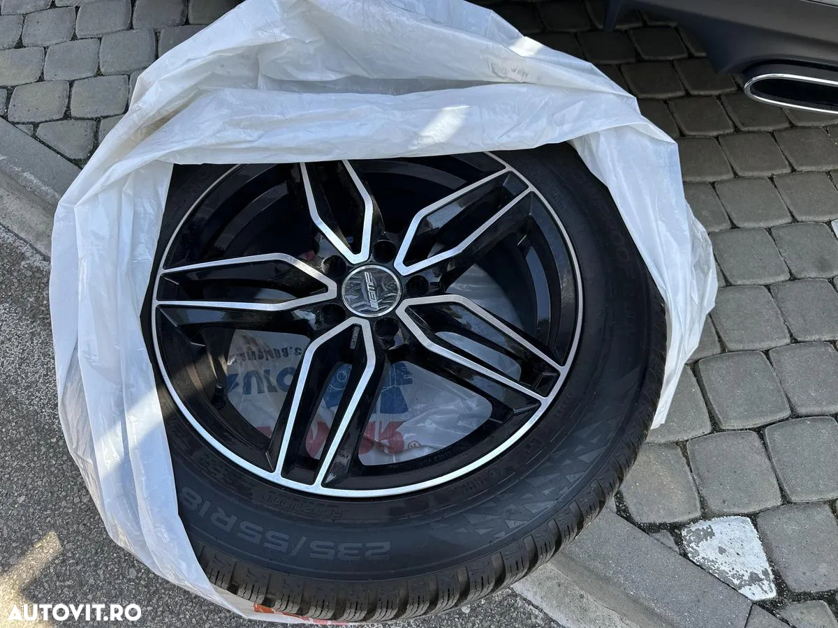 Mercedes-Benz GLA 200 d 4MATIC Aut. - 27