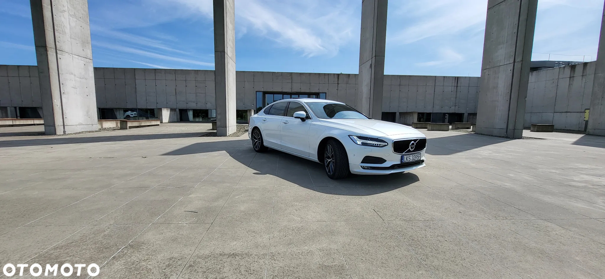 Volvo S90 T5 Momentum - 4