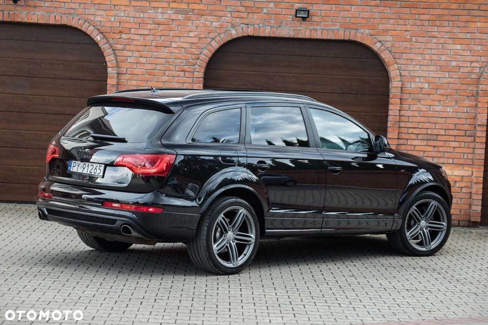 Audi Q7 - 11