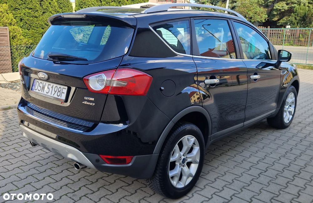 Ford Kuga 2.0 TDCi 4x4 Titanium - 11