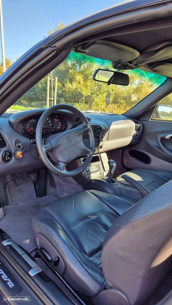 Porsche 911 Série F - 29