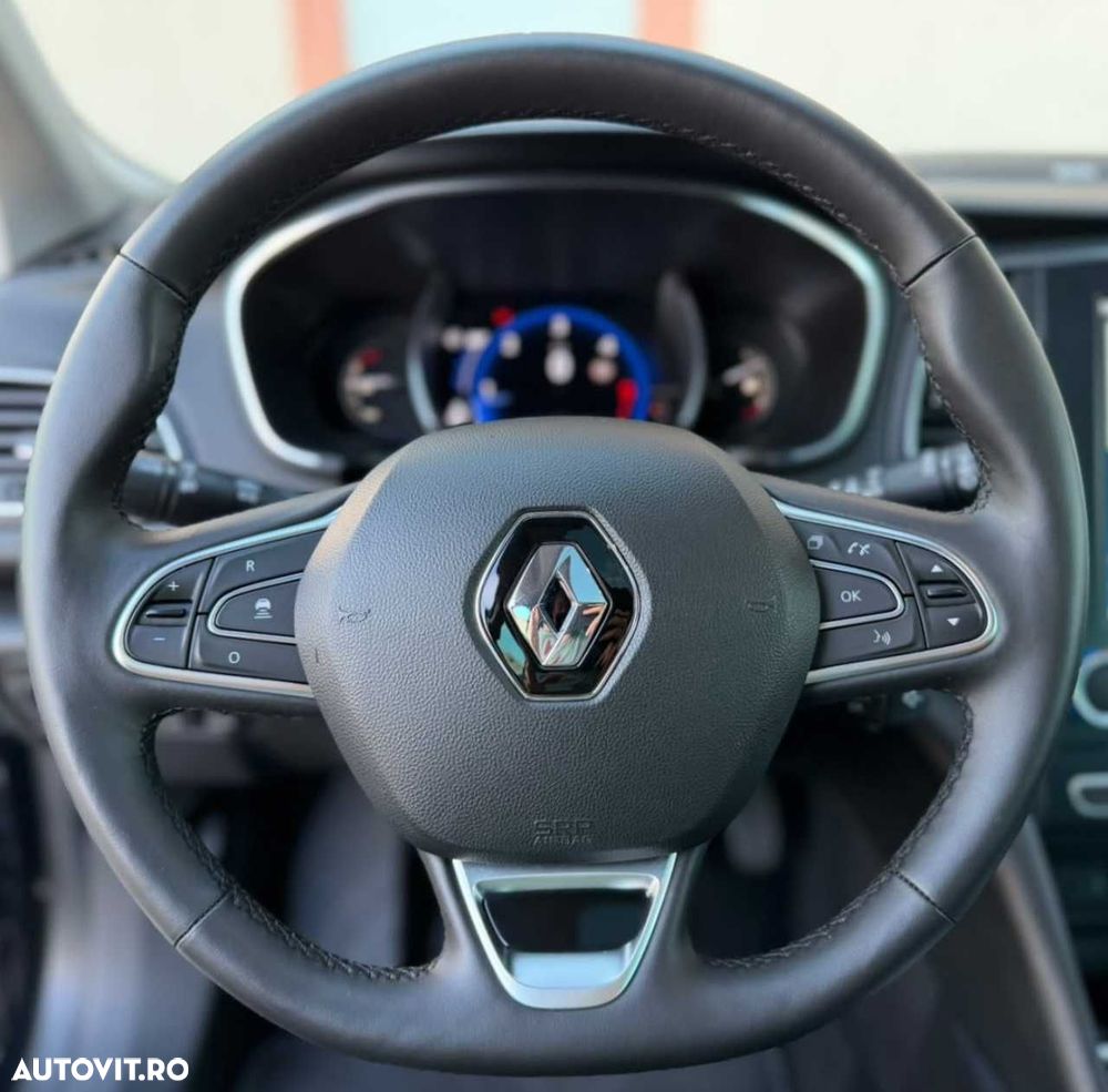 Renault Megane - 23