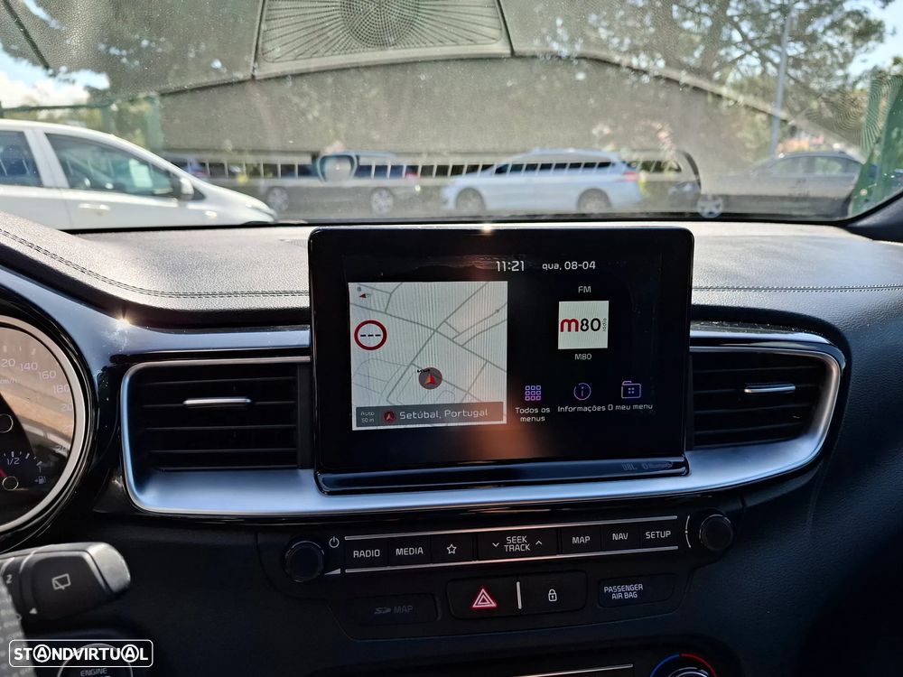 Kia ProCeed 1.6 CRDi GT Line+SRF - 26