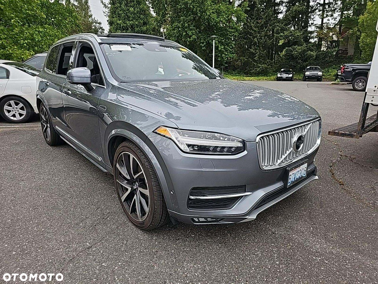 Volvo XC 90 - 1