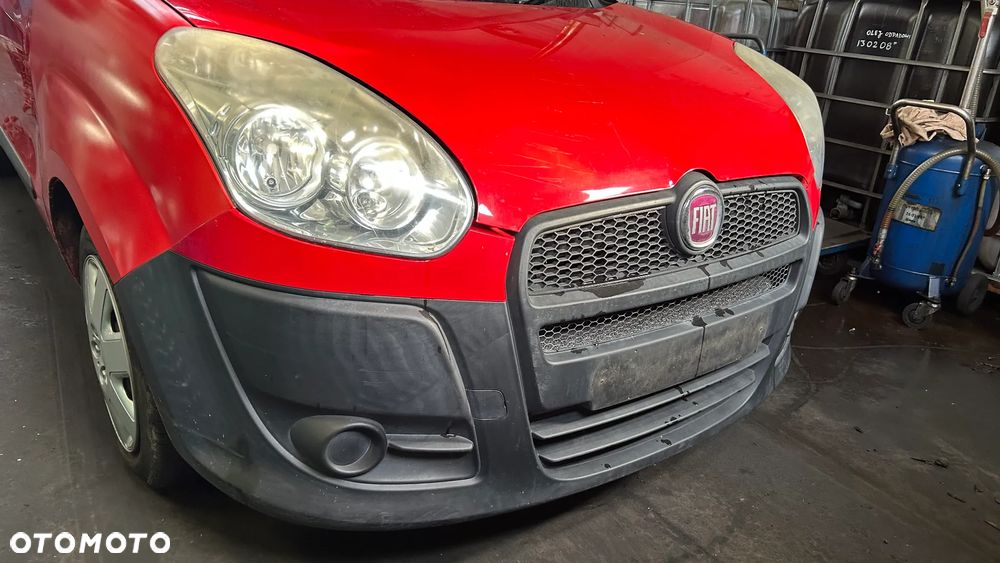 Maska Fiat  Doblo XL '14 uszkodzenia - 3