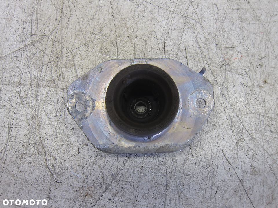 Poduszka łapa silnika lewa Opel Vivaro-Trafic lift 2.0 CDTI UK 14R - 2