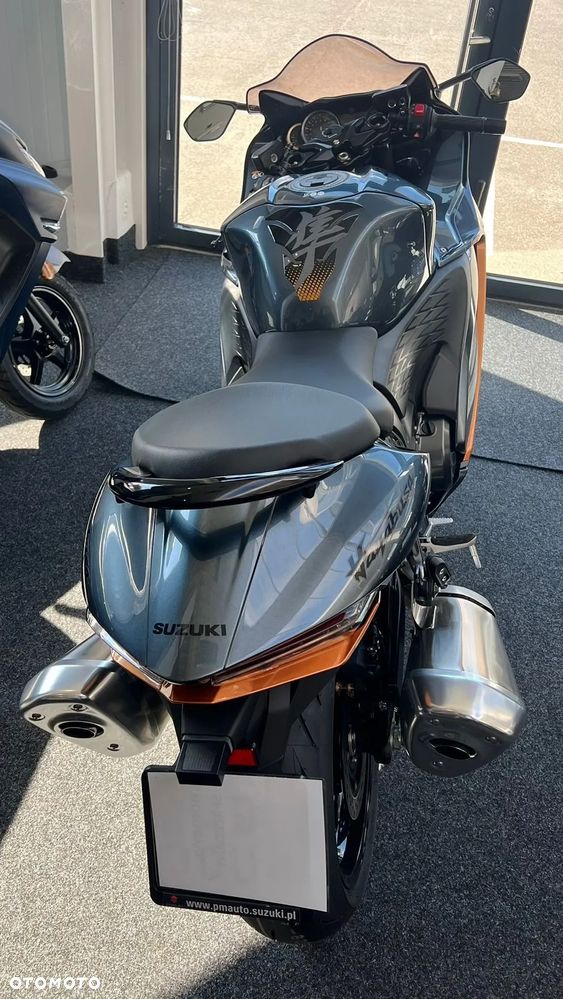 Suzuki Hayabusa - 12