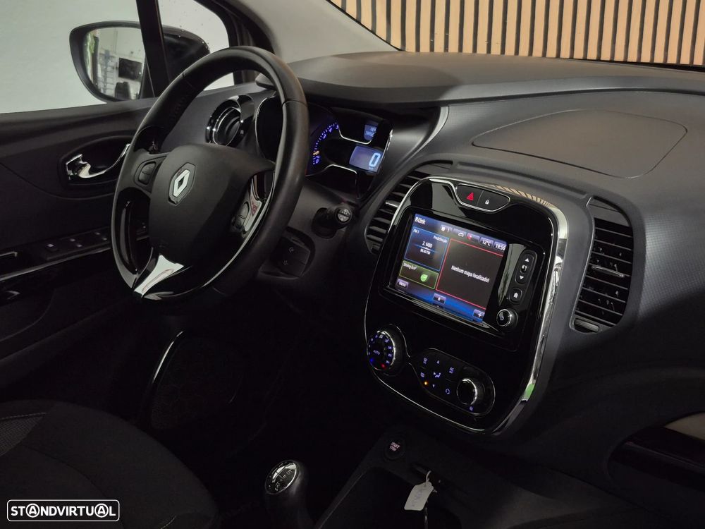 Renault Captur 0.9 TCE Exclusive - 25