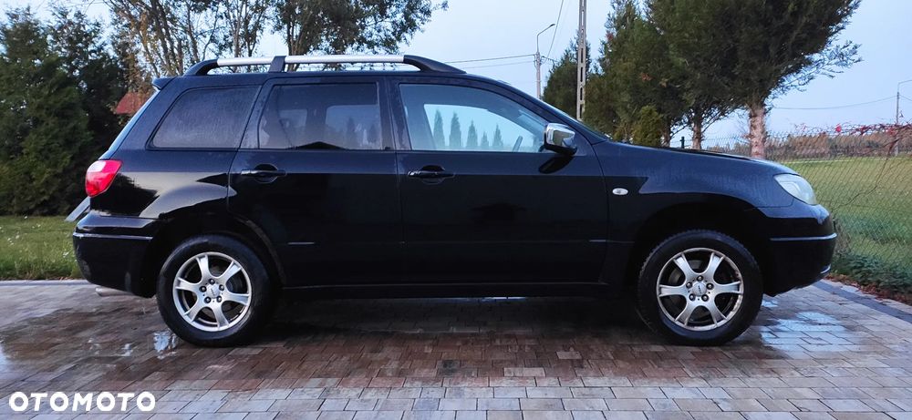 Mitsubishi Outlander - 7