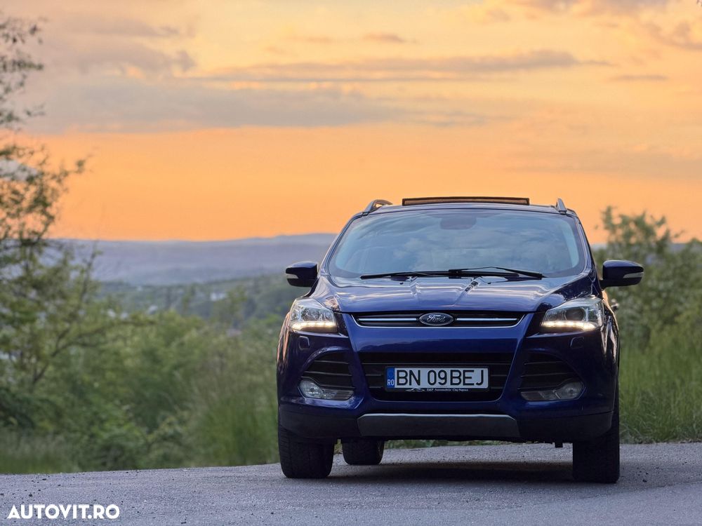 Ford Kuga 2.0 TDCi 4x4 Aut. Titanium - 1