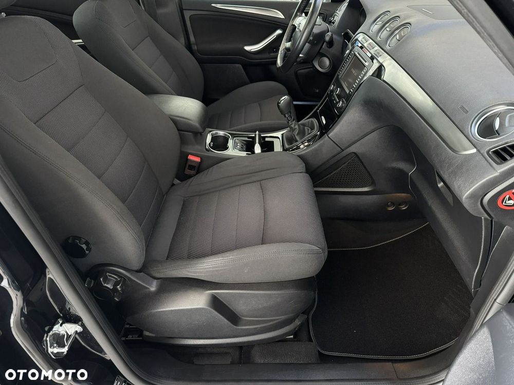 Ford S-Max 2.0 TDCi DPF Titanium - 19