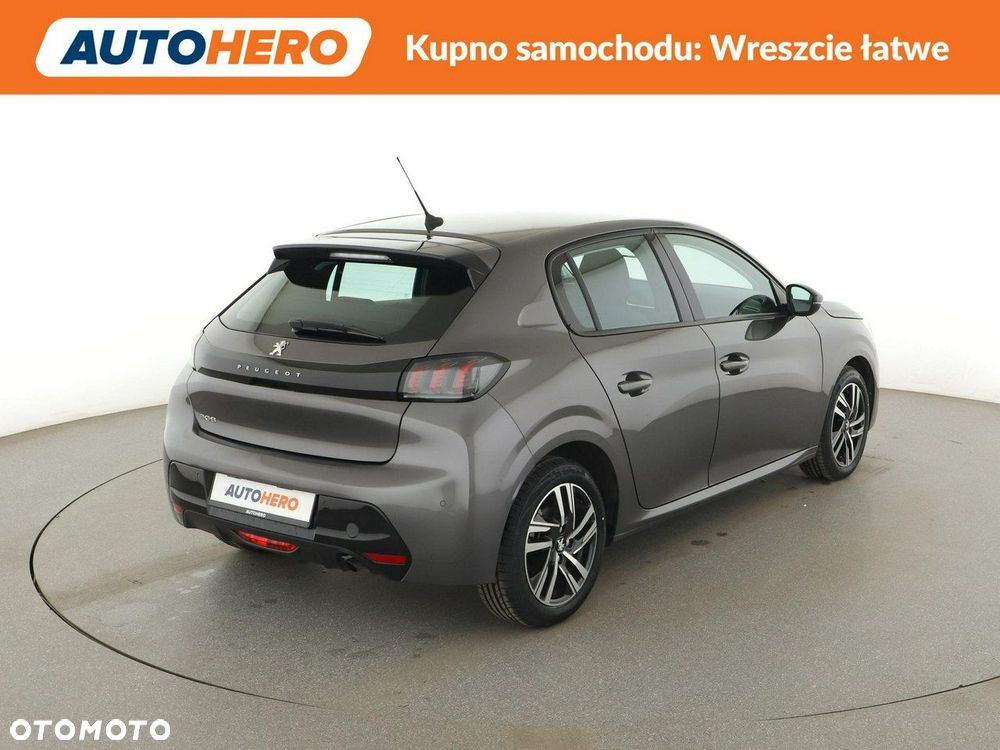 Peugeot 208 PureTech 100 Allure - 8