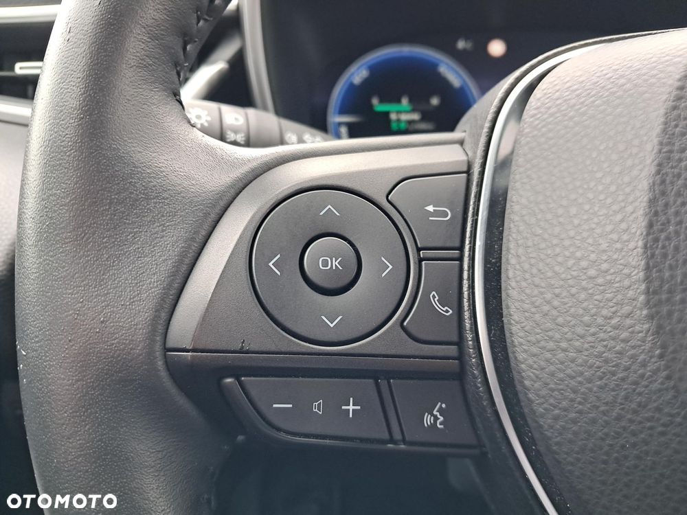 Toyota Corolla 1.8 Hybrid Comfort - 17