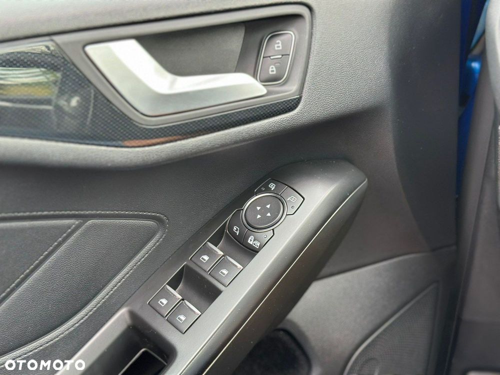 Ford Focus Turnier 1.5 EcoBlue Start-Stopp-System ST-LINE X - 19